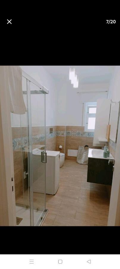 Casa Vacanze Monroe ปาแลร์โม ภายนอก รูปภาพ